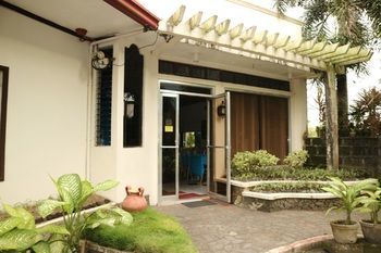 Mayon View Garden Apartelle & Restaurant Legazpi Extérieur photo